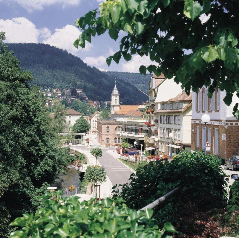 Hotel Traube Bad Wildbad Eksteriør bilde